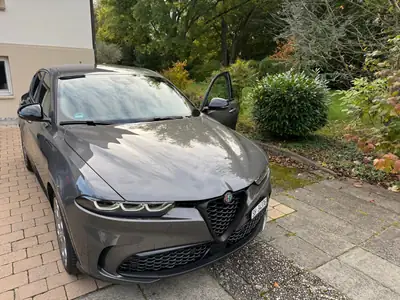 Alfa Romeo Tonale 1.5 48V Hybrid Speciale — SUV Compact Hybride, 105'000 km — vue extérieure