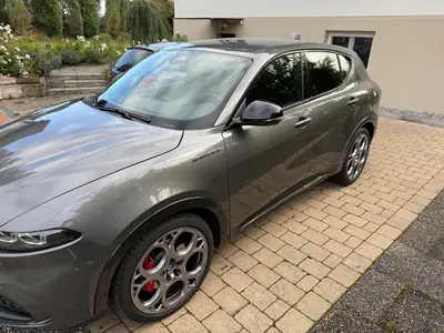 Alfa Romeo Tonale 1.5 48V Hybrid Speciale — SUV Compact Hybride, 105'000 km — côté