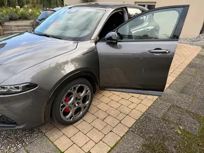 Alfa Romeo Tonale 1.5 48V Hybrid Speciale — SUV Compact Hybride, 105'000 km — détail