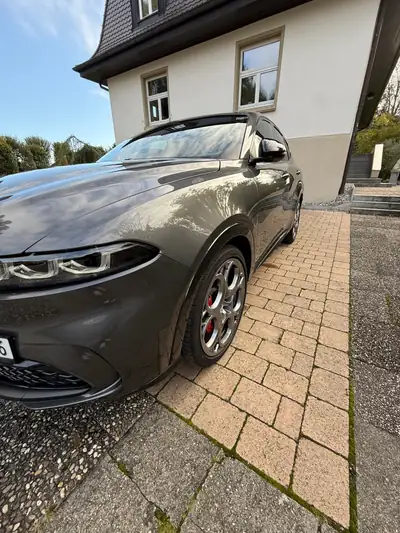 Alfa Romeo Tonale 1.5 48V Hybrid Speciale — SUV Compact Hybride, 105'000 km — tableau de bord