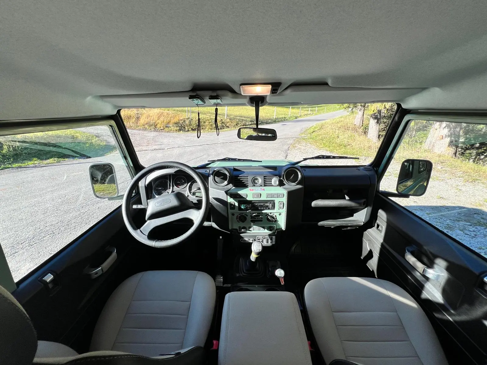 Land Rover Defender 2016 occasion Schönried — 3