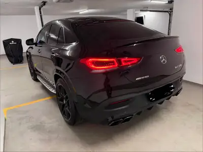 Mercedes-Benz GLE 63 S AMG 4Matic+ — SUV coupé haute performance, 68000 km — Heckansicht