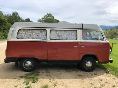 VW T2 Wesfalia Camper 1978 — Légende du camping-car, authentique et fiable — fianco