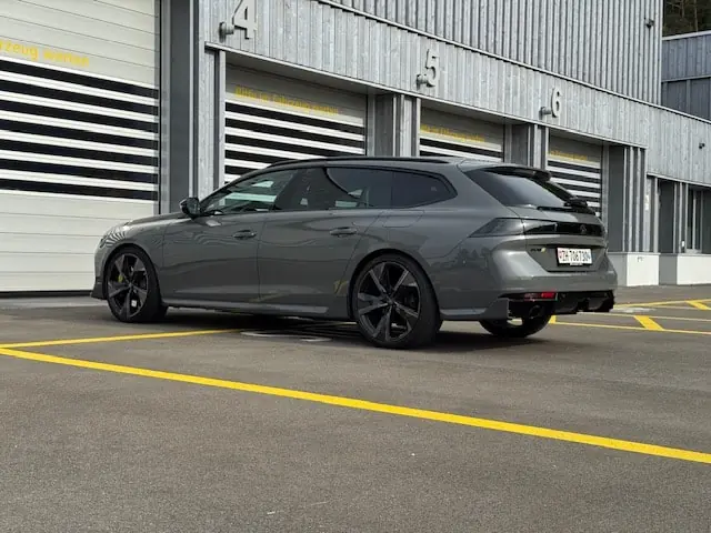 Peugeot 508 SW Hybrid4 360 e-Sport Engineered — Break hybride rechargeable, 44 900 km seulement — vista esterna