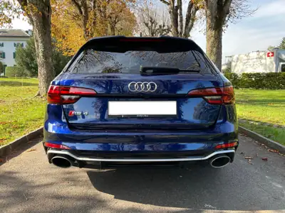 Audi RS4 Avant 2.9 TFSI quattro — Break sportif 450 ch, entretien AMAG garanti 10 ans — tableau de bord