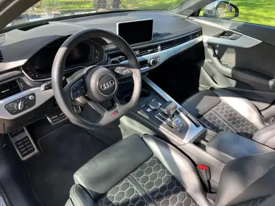 Audi RS4 Avant 2.9 TFSI quattro — Break sportif 450 ch, entretien AMAG garanti 10 ans — Miniature 8