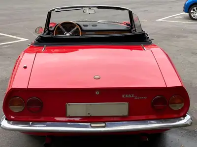 FIAT Dino Spider 1968 — Chef-d'œuvre cabriolet vintage, seulement 7000 km — Heckansicht