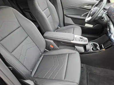 BMW X1 sDrive 18i xLine 2025 — SUV compact premiumà faible kilométrage, première main — Thumbnail 16