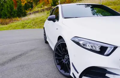 Mercedes-Benz A 35 AMG — 306 ch, 4Matic, entretien Mercedes d'origine — cruscotto