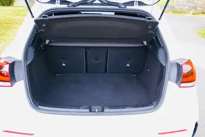 Mercedes-Benz A 35 AMG — 306 ch, 4Matic, entretien Mercedes d'origine — Miniatura 14