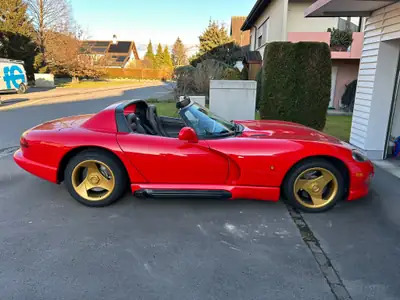Chrysler Viper RT/10 1994 — Légendaire cabriolet américain, moteur 8.0L atmosphérique — Detail