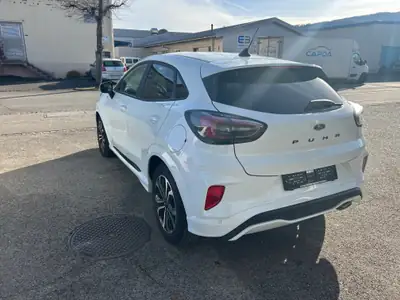 Ford Puma 1.0 SCTi ST-Line — SUV compact dynamique, 85'000 km, sans sinistre — interior