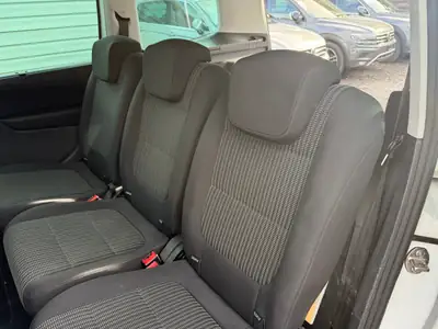 SEAT Alhambra 2.0 TDI Style DSG — Monospace familial robuste, faible kilométrage — Miniature 13