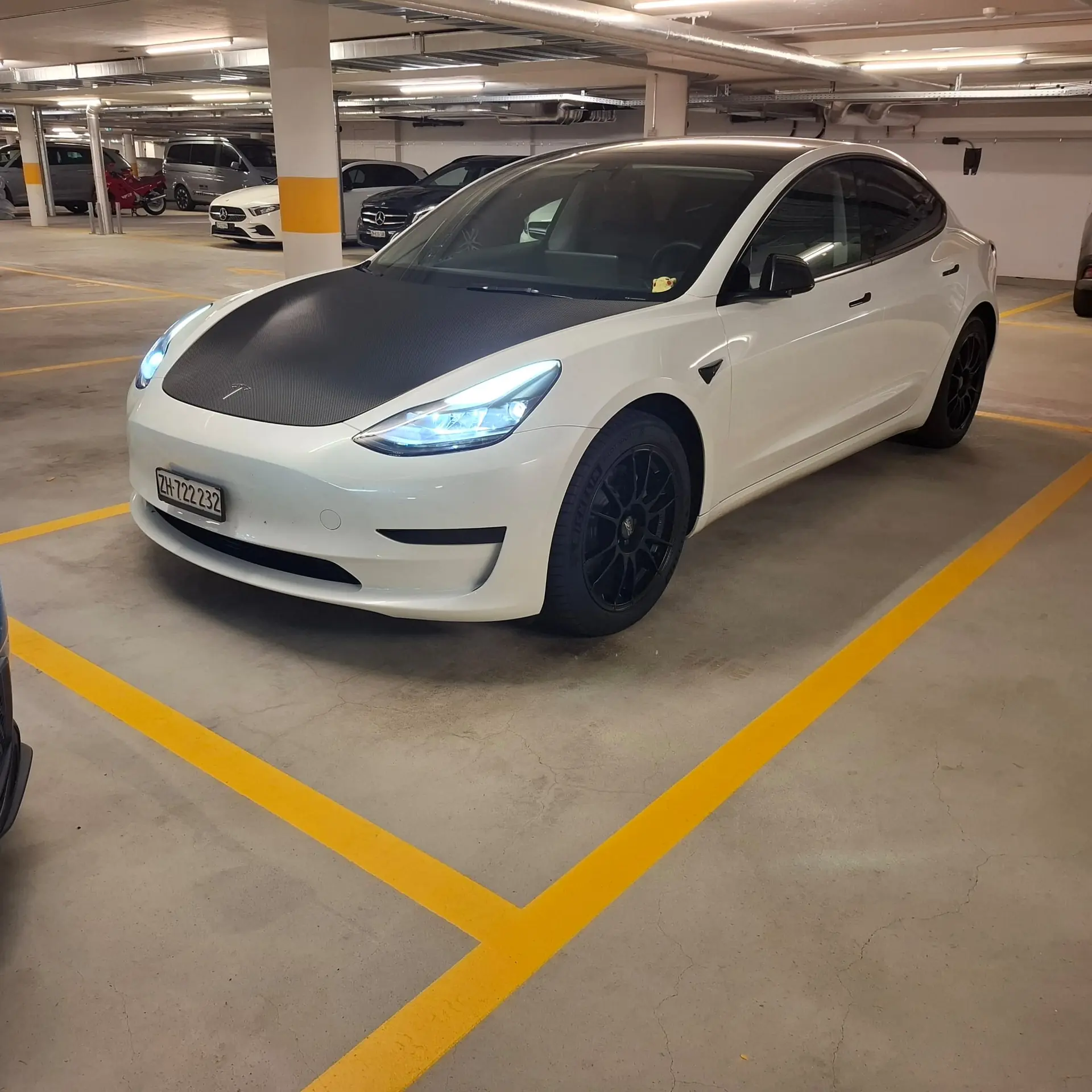 Tesla Model 3 2022 — Électrique performante, seulement 20'000 km — vue extérieure