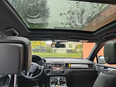 VW Touareg R-Line 3.0 TDI — SUV premium diesel, 106 500 km, sans sinistre — Miniatur 8