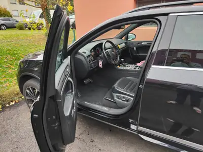 VW Touareg R-Line 3.0 TDI — SUV premium diesel, 106 500 km, sans sinistre — Miniatur 12