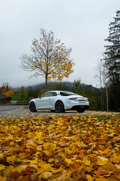 Alpine A110 S 2024 — Le coupé français haute performance, 5000 km seulement — Thumbnail 16