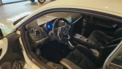 Alpine A110 S 2025 — Le coupé français haute performance à 5000 km — Miniatura 22