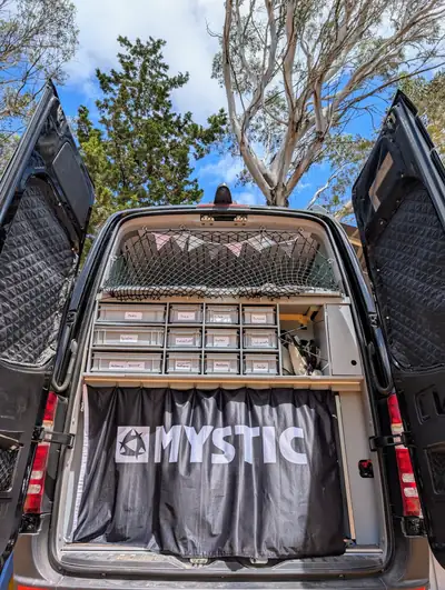 Mercedes-Benz Sprinter 216 BlueTec — Utilitaire premium diesel, 59'000 km seulement — vista posteriore