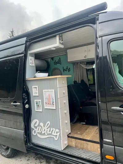 Mercedes-Benz Sprinter 216 BlueTec — Utilitaire premium diesel, 59'000 km seulement — interni