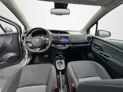 Toyota Yaris 1.5 VVT-i HSD Trend — Hybride économe, 71 000 km, expertisée — Miniature 13