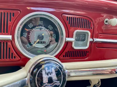 VW Käfer 1962 — L'icône automobile restaurée, seulement 7000 km — vista posteriore