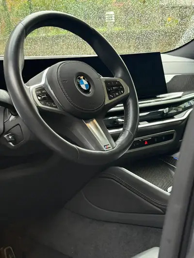 BMW X6 xDrive 40i M Sport PRO — SUV coupé performant, 12'000 km seulement — Miniature 13
