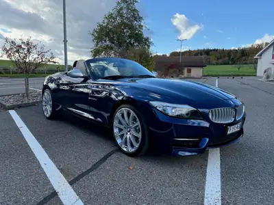 BMW Z4 sDrive35is — Roadster sportif 340 PS, très peu kilométré, impeccable — Heckansicht