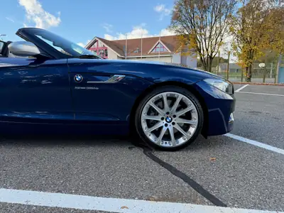 BMW Z4 sDrive35is — Roadster sportif 340 PS, très peu kilométré, impeccable — Miniatur 10