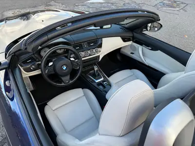 BMW Z4 sDrive35is — Roadster sportif 340 PS, très peu kilométré, impeccable — Miniatur 12