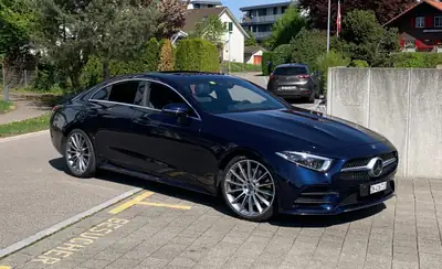 Mercedes-Benz CLS 450 4Matic AMG Line — Coupé élégant, moteur hybride performant — dettaglio