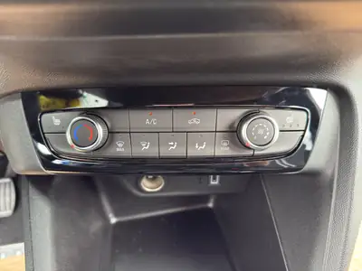 Opel Corsa 1.2 TP GS — Citadine dynamique neuve, sièges chauffants et caméra — Thumbnail 16
