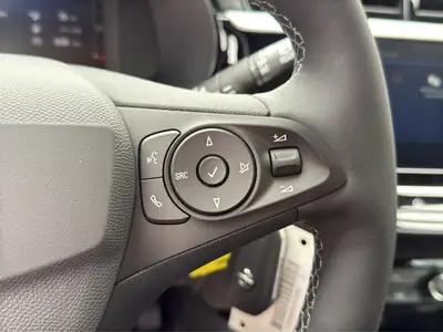 Opel Corsa 1.2 TP GS — Citadine dynamique neuve, sièges chauffants et caméra — Thumbnail 22
