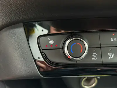 Opel Corsa 1.2 TP GS — Citadine dynamique neuve, sièges chauffants et caméra — Thumbnail 23