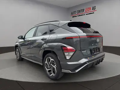Hyundai Kona 1.6 GDi HEV N Line — SUV hybride compact, neuf avec garantie constructeur — interior
