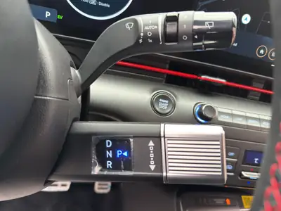 Hyundai Kona 1.6 GDi HEV N Line — SUV hybride compact, neuf avec garantie constructeur — Thumbnail 24