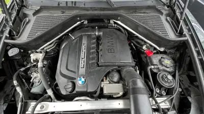 BMW X5 xDrive 35i — SUV premium 7 places, moteur 306 PS et traction intégrale — Miniature 16