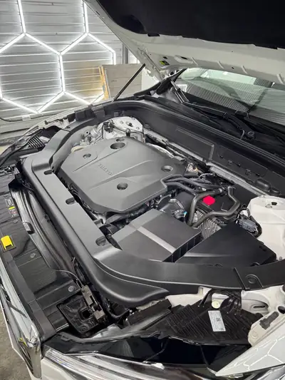 Volvo XC60 B4 Diesel Mild Hybrid AWD — SUV premium hybride, 160'000 km, sans accident — Detail