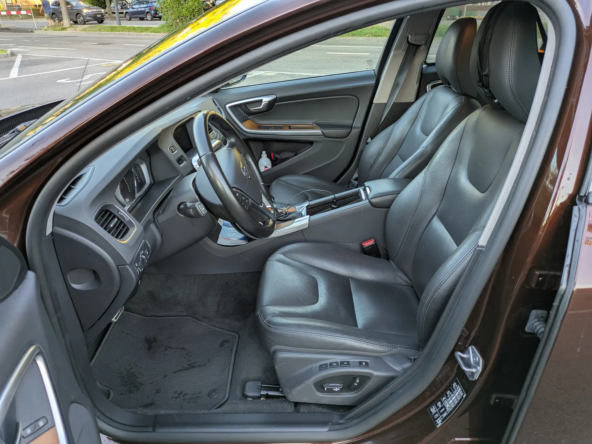 Volvo S60 2018 occasion Carouge — 4