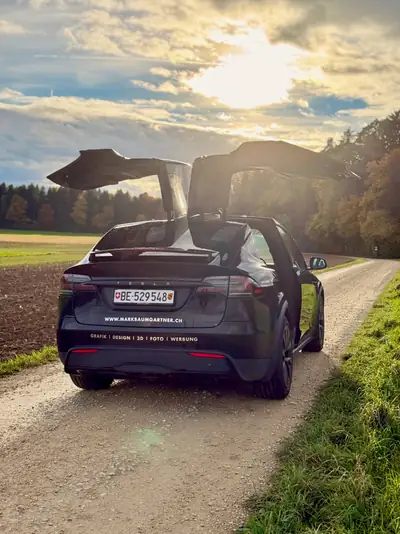 Tesla Model X Long Range 2023 — SUV électrique 7 places, Enhanced Autopilot inclus — Miniature 7