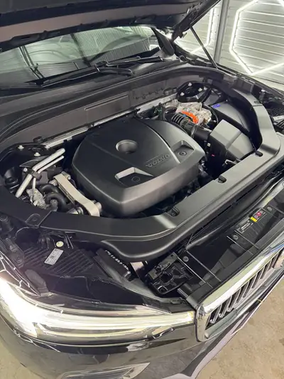 Volvo XC60 T8 eAWD Inscription — SUV hybride rechargeable, 103 000 km, sans sinistre — Miniature 11
