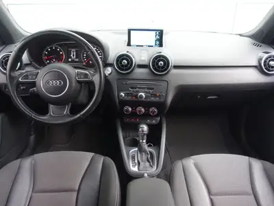 Audi A1 Sportback 1.4 TFSI Sport S-tronic — Citadine dynamique, 130'000 km — Thumbnail 11