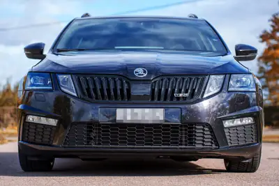 Skoda Octavia Combi RS 2.0 TSI — Performance et polyvalence, 76'000 km seulement — Miniatura 14