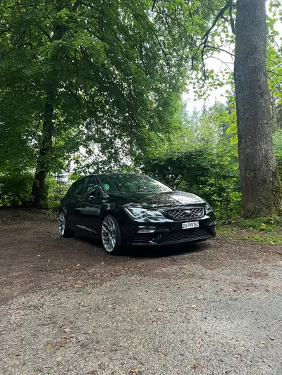 SEAT Leon 2.0 TSI Cupra R DSG — 300 ch, performances sportives, entretien récent — vista esterna