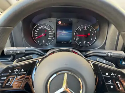Mercedes-Benz Vito 116 CDI Lang — Fourgon utilitaire avec MBUX et CarPlay — Miniatur 10