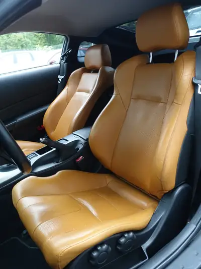 Nissan 350 Z Pack — Coupé sportif légendaire, 300 ch, sans accident — Miniature 10
