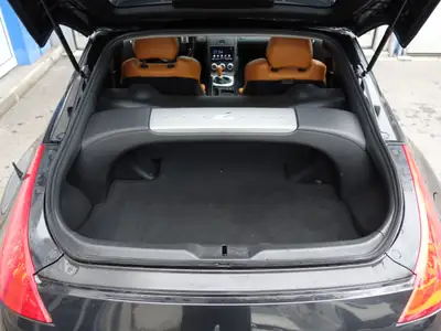Nissan 350 Z Pack — Coupé sportif légendaire, 300 ch, sans accident — Miniature 14