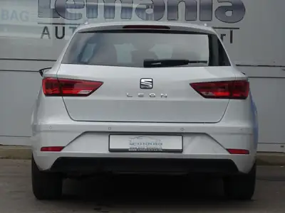 SEAT Leon ST 2.0 TDI Style DSG — Monospace diesel performant, 90 600 km seulement — detail