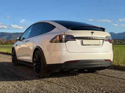 Tesla Model X Ludicrous Performance 2020 — SUV électrique haute performance, 814 ch — arrière