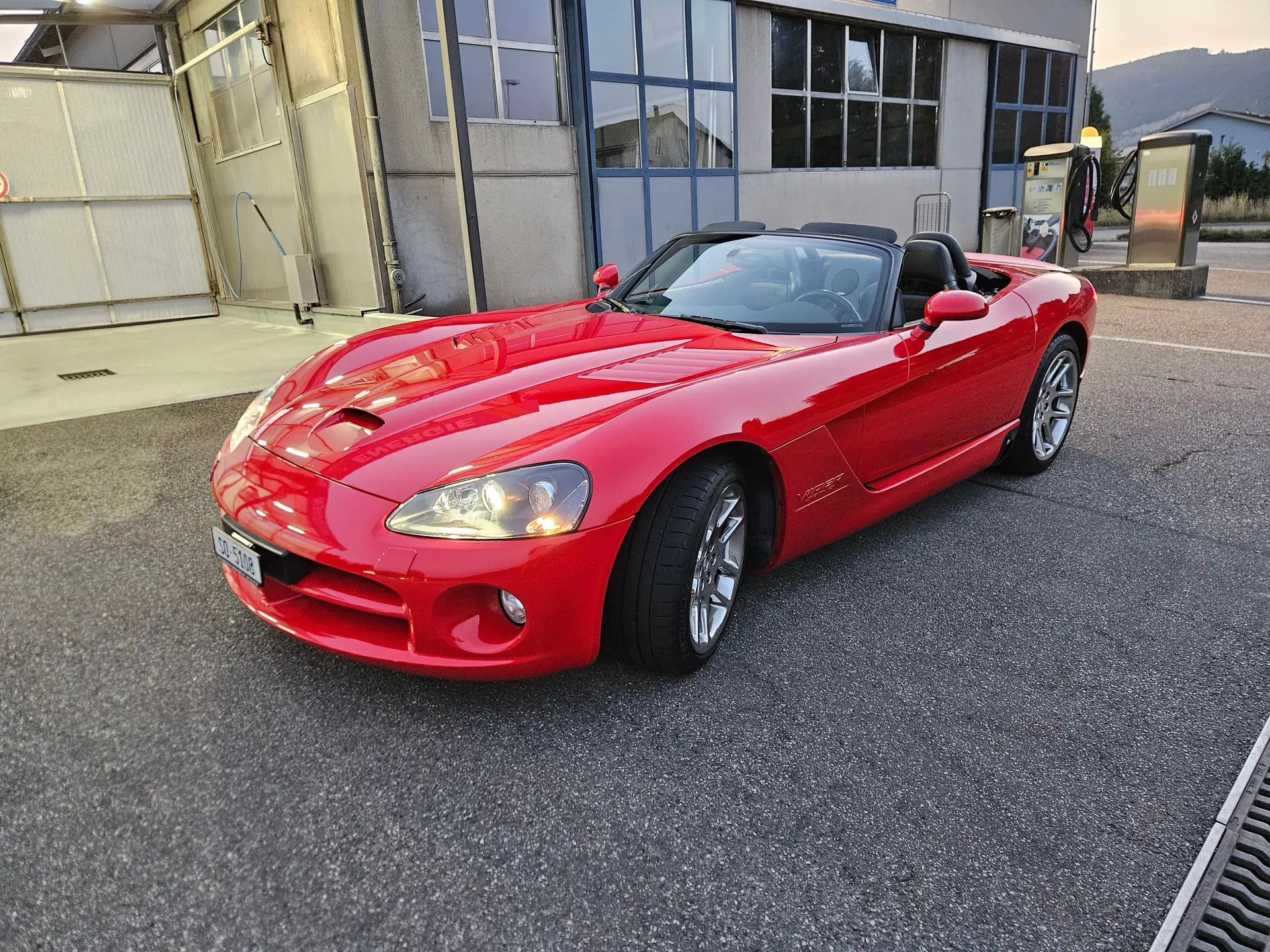 Dodge Viper SRT-10 2006 — Légendaire cabriolet musclé, 26'000 km seulement — Außenansicht